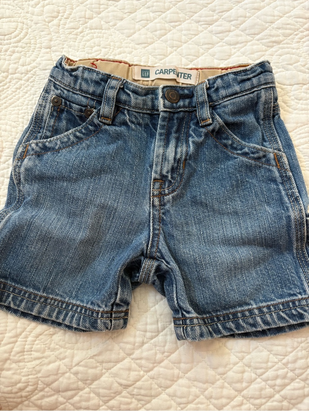 GAP Carpenter Denim Shorts in Blue Wash